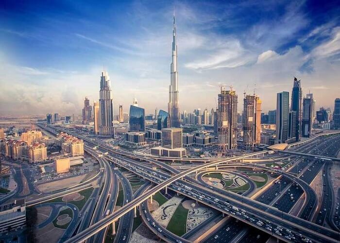 COMBINADO DUBAI AU DHABI